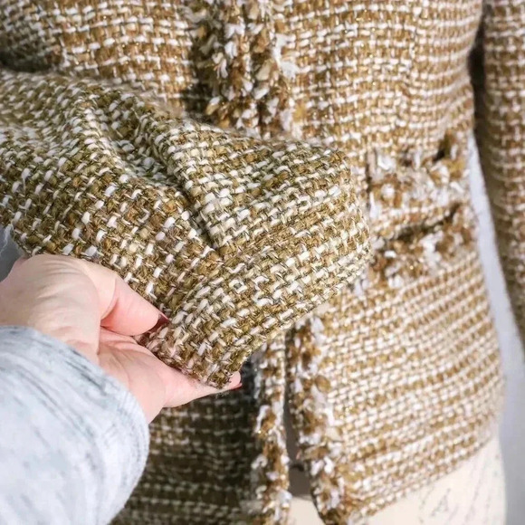 Cabi Size Small brown/white carpet fringe neck pockets gold sparkle thread lined - Picture 5 of 16